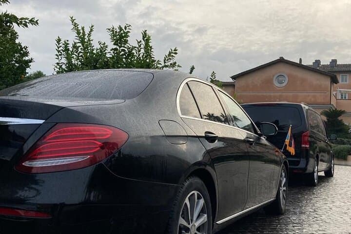 Trasferimento Privato dall'Aeroporto di Fiumicino (FCO) a Roma — foto 3
