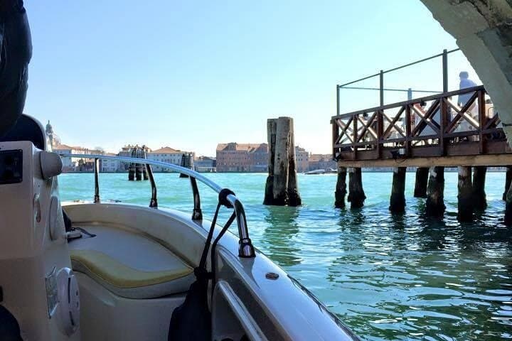 Tour Privato in Barca a Murano, Burano e Torcello