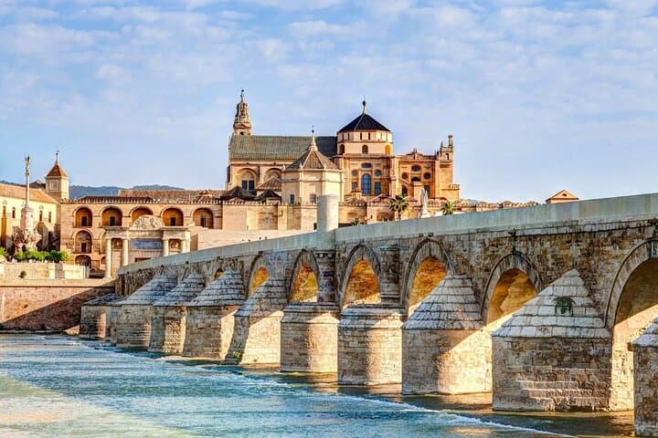 Volltagestour nach Córdoba mit Eintritt zur Moschee ab Málaga