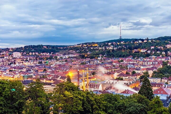 Visite Guidée Privée à Pied de Stuttgart — photo 1