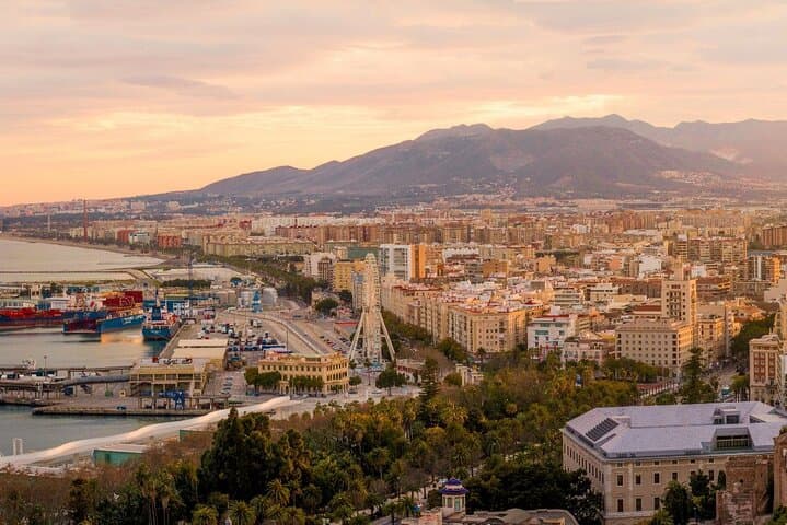 Private Custom Walking Tour in Malaga — Foto 3