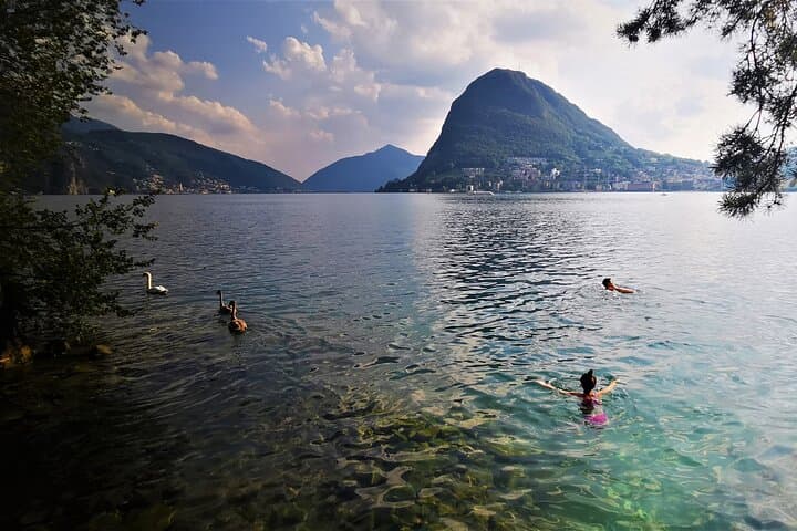 Kleingruppen-Tour zum Comer See &amp; Lugano ab Mailand — Foto 4