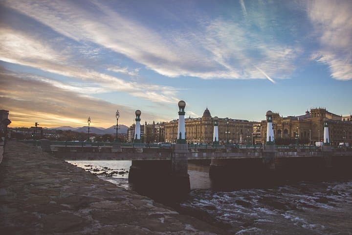Visite Privée de San Sebastian et du Village de Pêcheurs de Getaria Depuis Bilbao — photo 4