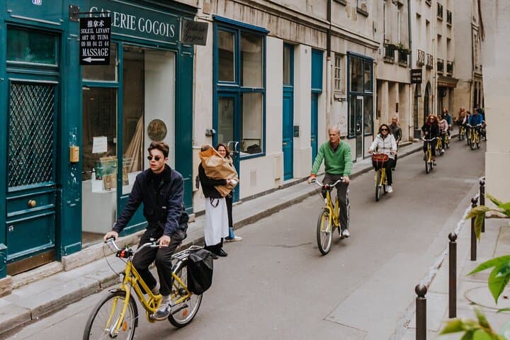 Geführte Radtour durch die lokalen Stadtteile von Paris abseits der ausgetretenen Pfade — Foto 3
