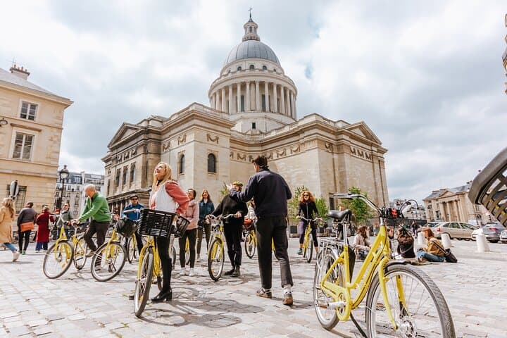 Geführte Radtour durch die lokalen Stadtteile von Paris abseits der ausgetretenen Pfade — Foto 1