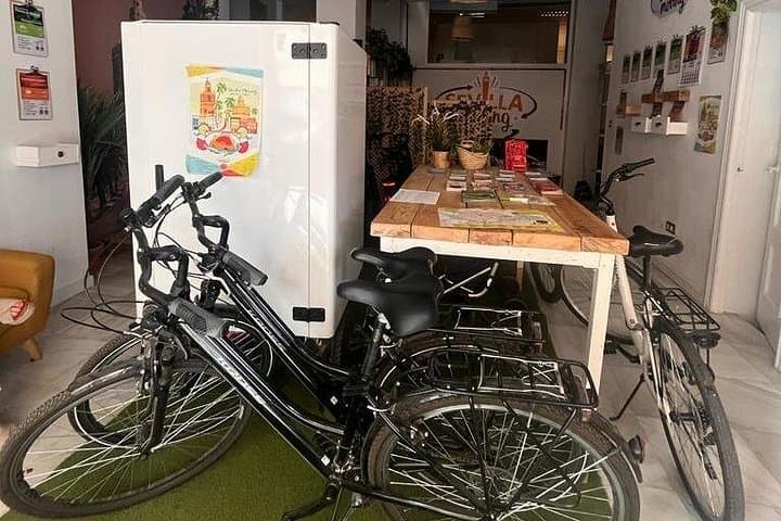 Noleggio biciclette per 6 ore a Siviglia — foto 3