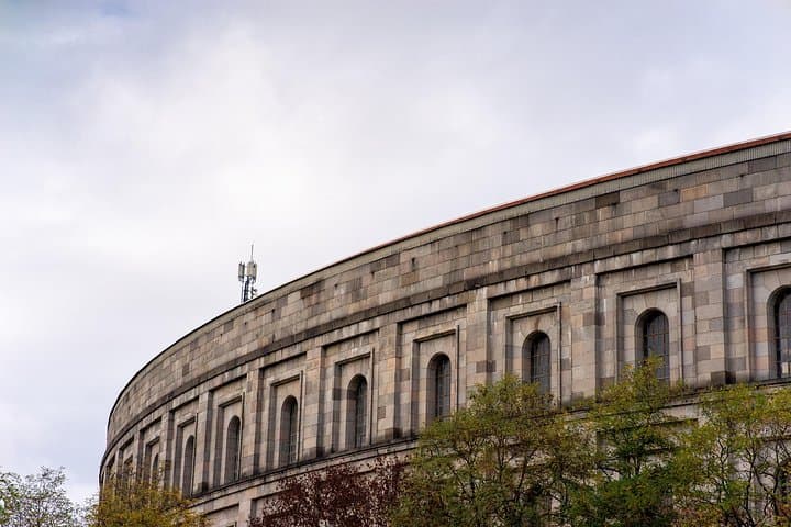 El antiguo recinto de los congresos del partido - Visita guiada — foto 4