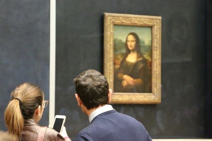 Tour Semi-Privato del Museo del Louvre e della Gioconda (Max 6 Persone) — foto 3