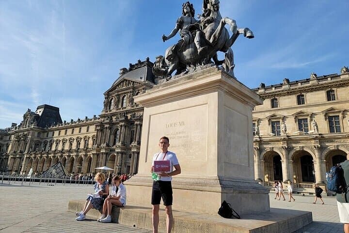 Tour Semi-Privato del Museo del Louvre e della Gioconda (Max 6 Persone) — foto 4