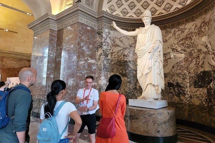 Tour Semi-Privato del Museo del Louvre e della Gioconda (Max 6 Persone) — foto 5
