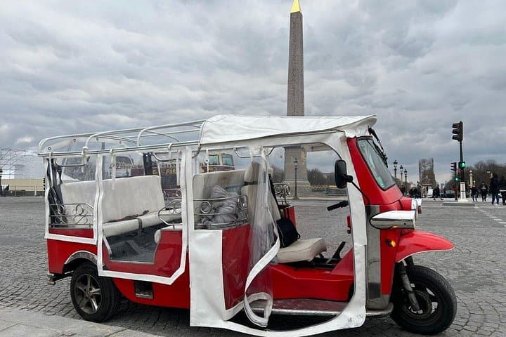 Visite Privée en Tuk-Tuk des Incontournables de Paris — photo 2