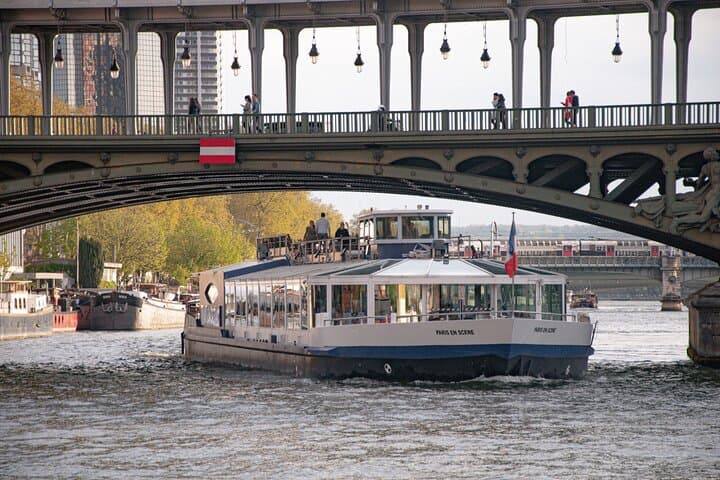 Crociera con cena sul fiume Senna a Parigi — foto 3