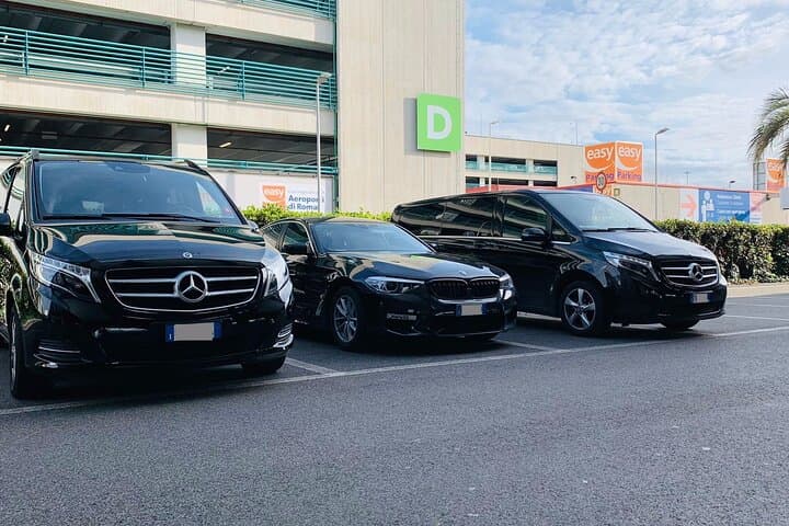 Avignon to Marseille Airport (MRS) - Departure Private Transfer — photo 1