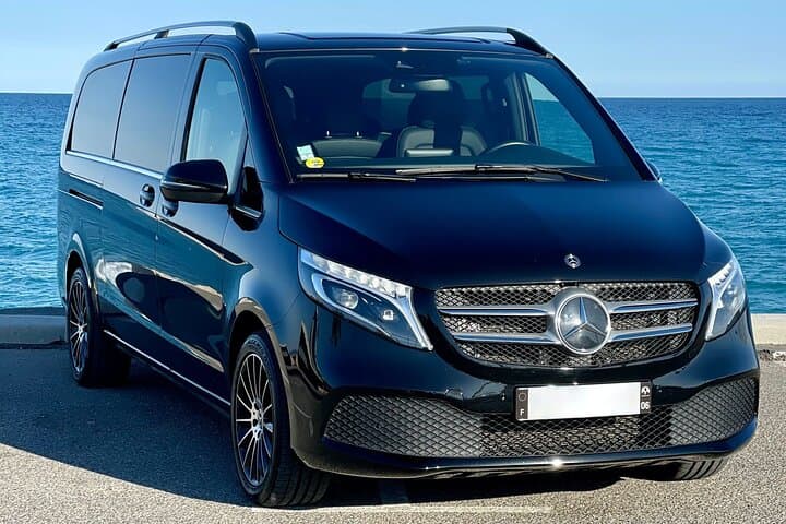 Transfert Privé : Munich au Port de Croisière de Passau en Van de Luxe