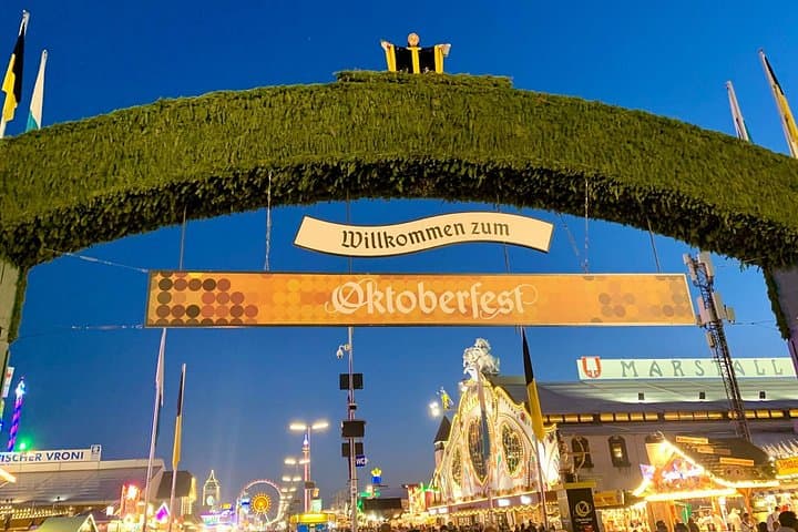 Oktoberfest München Traditionstour mit Tischreservierung — Foto 2