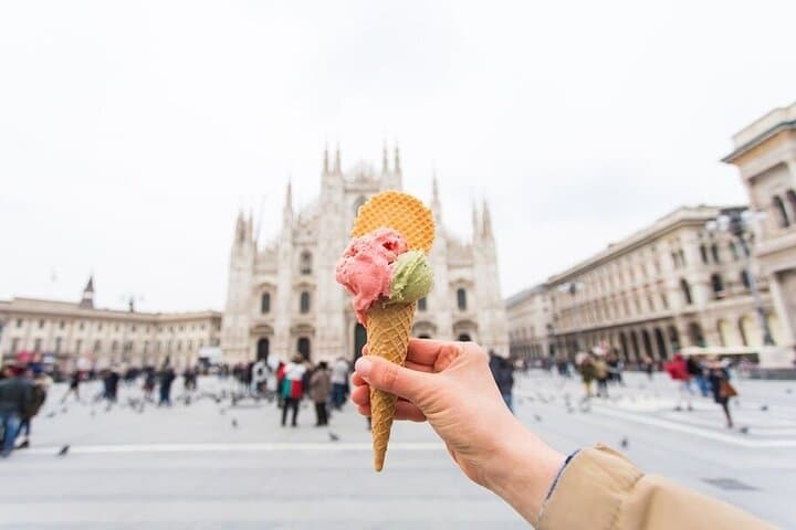 Milano Piccolo Gruppo: Duomo & Terrazza, Castello Sforzesco, Degustazione di Gelato
