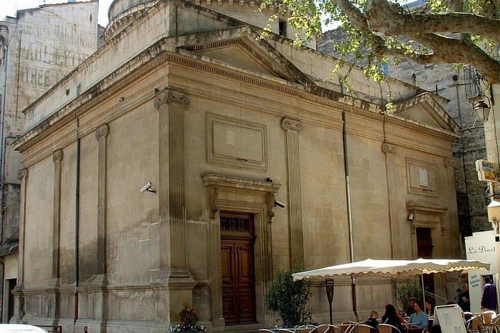 Tour a Piedi Autoguidato e Caccia al Tesoro ad Avignone — foto 5