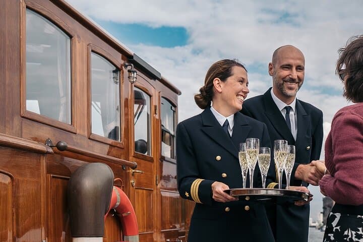Tour in Barca Elettrica Privata a Berlino