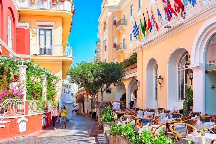 Capri zu Land und zu Wasser: Kleingruppentour ab Neapel — Foto 4
