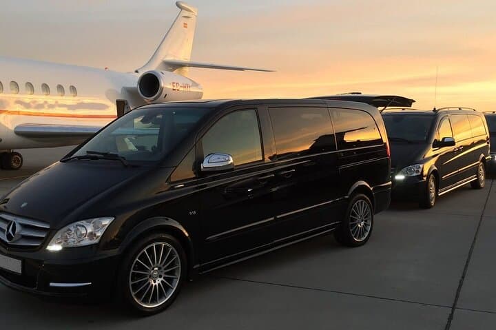 Privater Transfer vom Hafen von Nizza zum Flughafen Nizza (NCE) — Foto 5