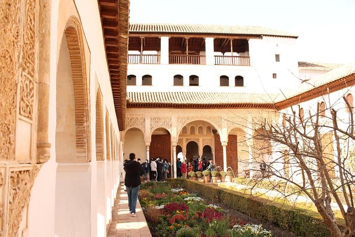 Geführte Tour durch die Alhambra, Nasridenpaläste und Generalife