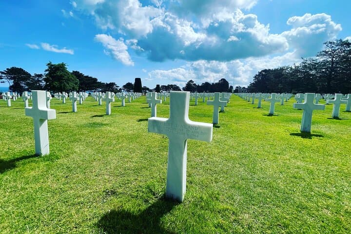 Paris nach Normandie D-Day Tour in kleiner Gruppe: Utah, Omaha &amp; Friedhof — Foto 3