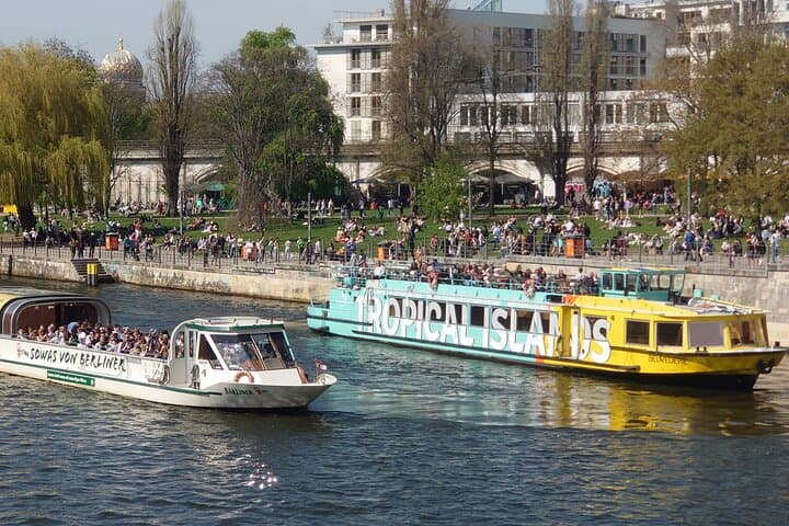 Sightseeing-Bootstour in Berlin auf der Spree