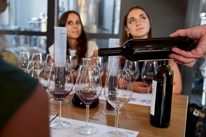 Weinverkostungserlebnis - Urban Cellar — Foto 3
