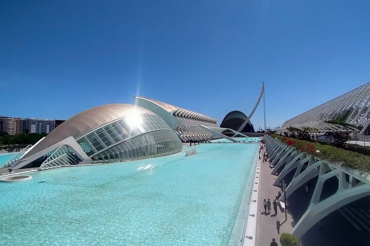 Tour en Bicicleta por Valencia con un Guía Local — foto 3