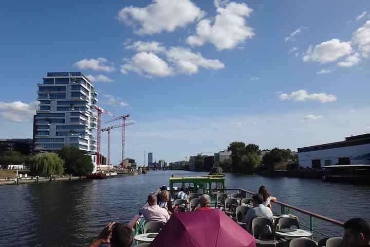 Berlin East Side Tour 2,5-Stunden-Kreuzfahrt mit Kommentar — Foto 4