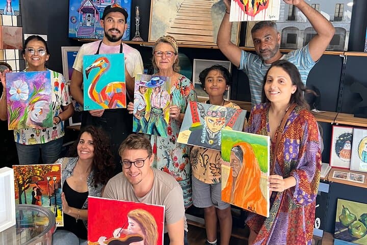 Taller de Arte y Vino de 2 Horas en Rusafa, España — foto 5