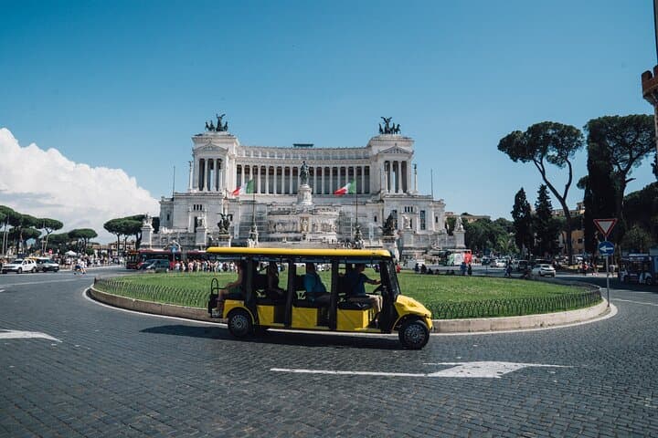 Tour guidato in golf cart per piccoli gruppi: I punti salienti di Roma
