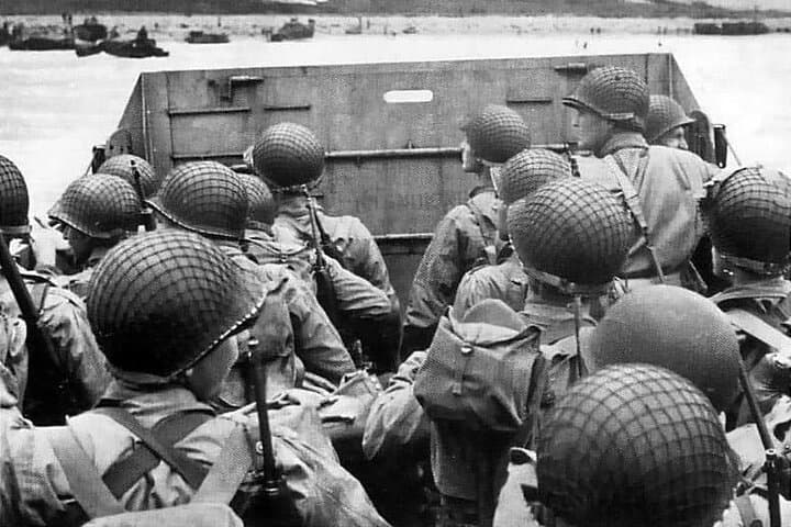 Paris nach Normandie D-Day Tour in kleiner Gruppe: Utah, Omaha &amp; Friedhof — Foto 4