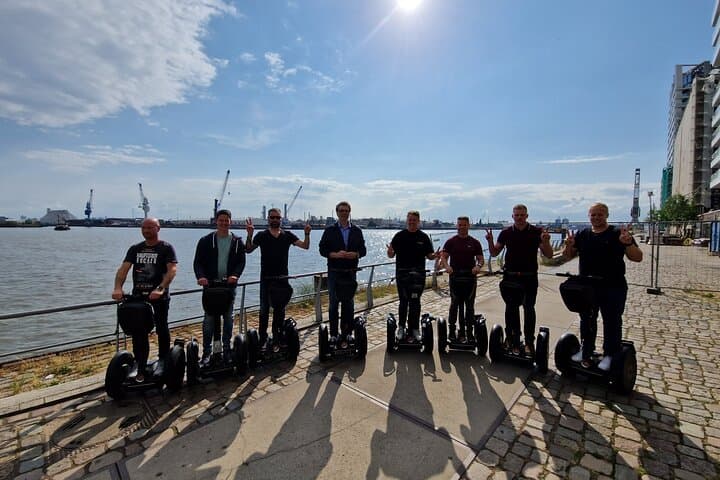 3-stündige geführte Segway-Tour durch Hamburg — Foto 3