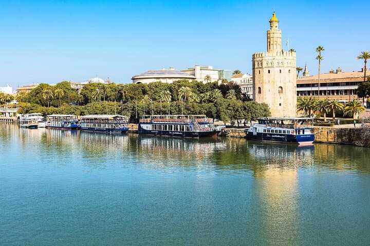 Sevilla Touristenbus, Panoramakreuzfahrt und Stadtführung — Foto 5