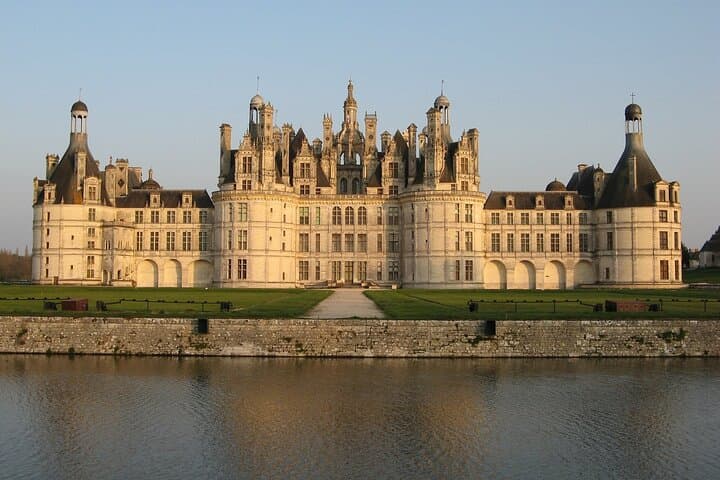 Tour Privado de los Castillos del Valle del Loira Desde París — foto 3