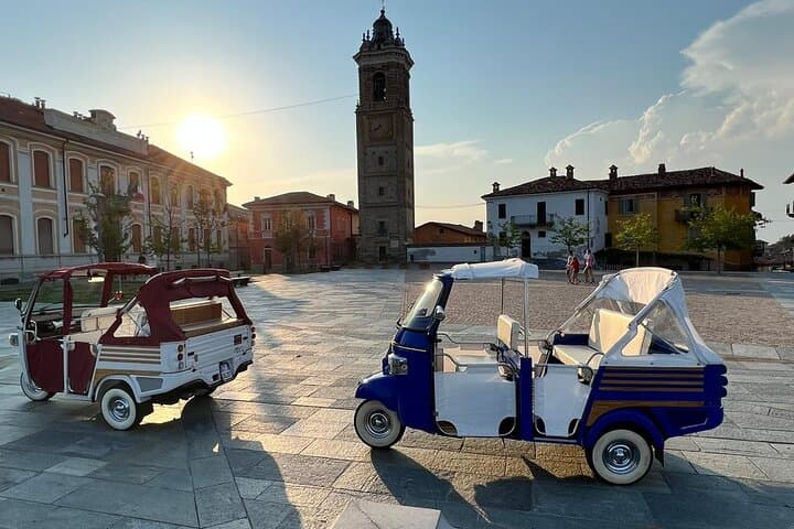 Tour Privado de Medio Día en Ape Calessino en la Langa de Barolo — foto 3