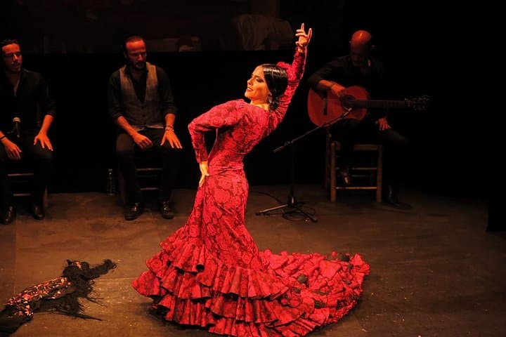Sevilla Tapas Tour & Flamenco-Show — Foto 2