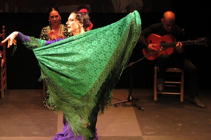 Sevilla Tapas Tour & Flamenco-Show — Foto 4