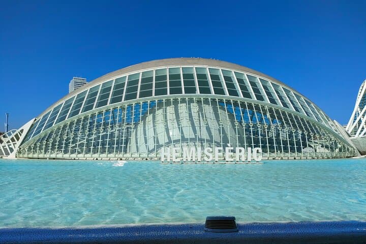 Tour en bicicleta por la Ciudad de las Artes y las Ciencias