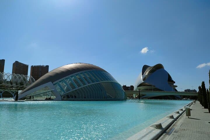 Tour en bicicleta por la Ciudad de las Artes y las Ciencias — foto 5
