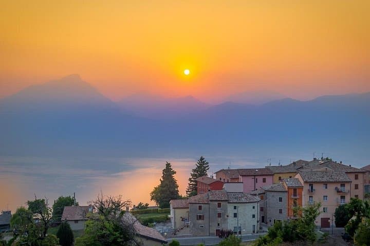 Tour Privado del Lago de Garda y Sirmione desde Verona — foto 2