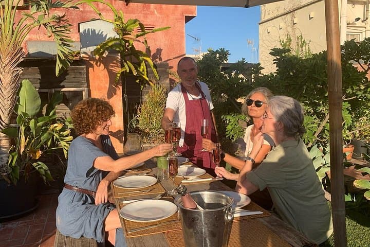 Rooftop Paella Kochkurs Erlebnis in Barcelona — Foto 2