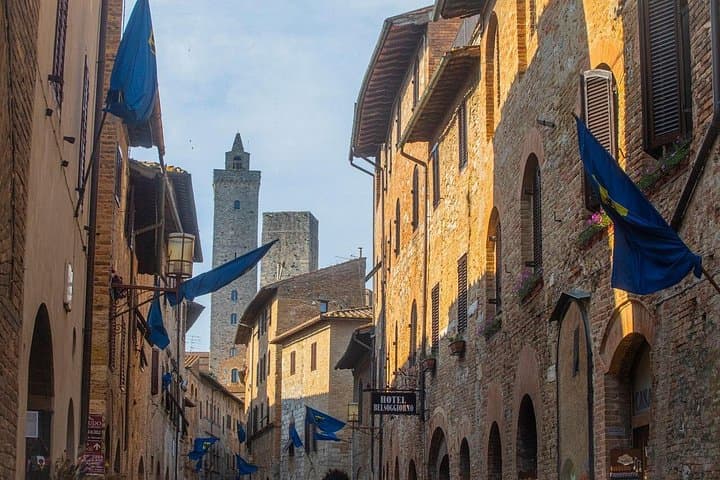 Florenz: Siena & San Gimignano mit Abendessen in einem Boutique-Weingut — Foto 5