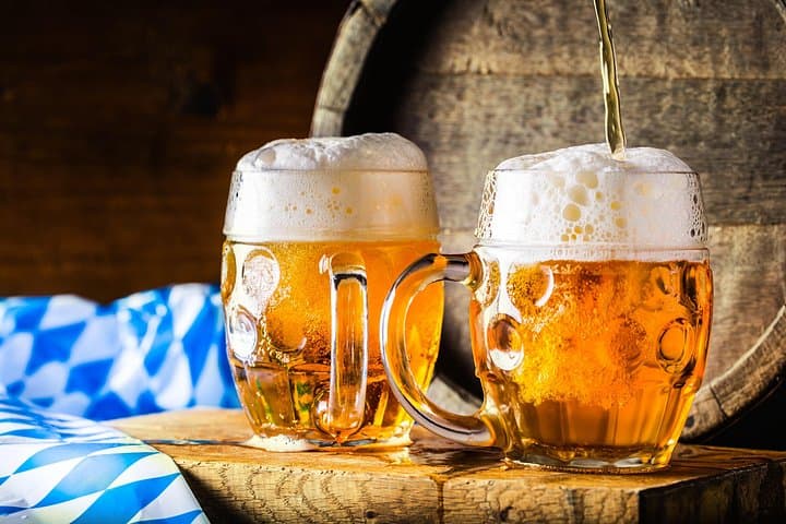Tour Privado de Cata de Cerveza Alemana en el Casco Antiguo de Berlín — foto 5