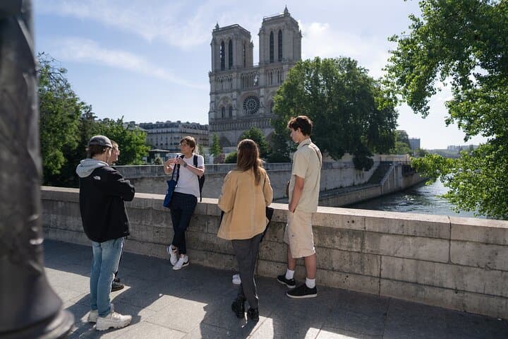 Visite guidée de la cathédrale Notre-Dame à Paris — photo 2