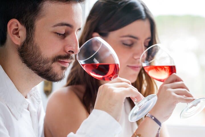 Frankfurt Weinverkostungstour mit einem Weinspezialisten