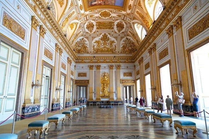 Visite en petit groupe du Palais Royal de Caserte et de ses Jardins avec navette — photo 5