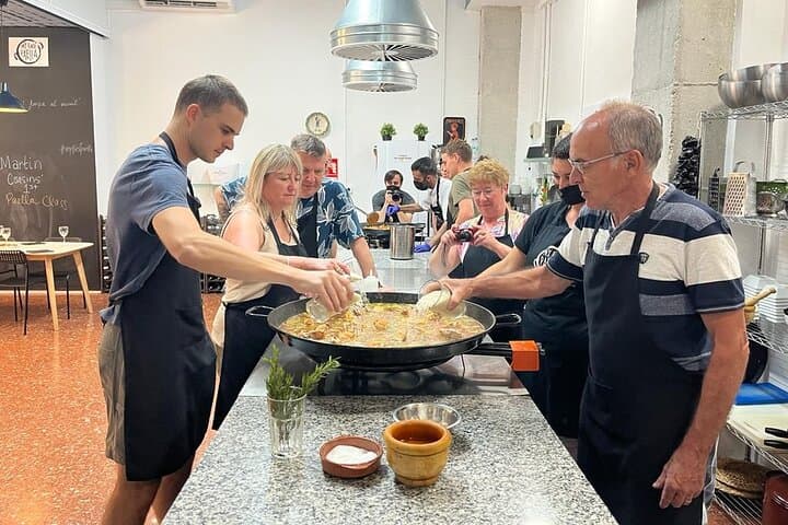 Cours de cuisine de paella et atelier de sangria à Valence — photo 2
