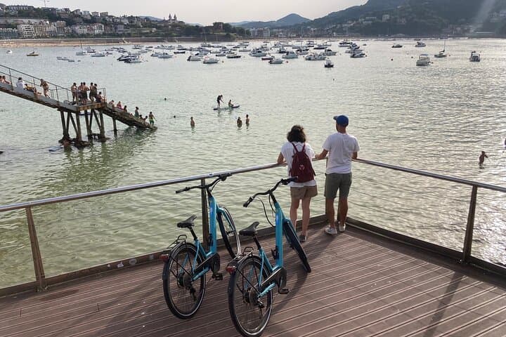Tour de Gastronomía en E-Bike por la Cultura de San Sebastián — foto 4